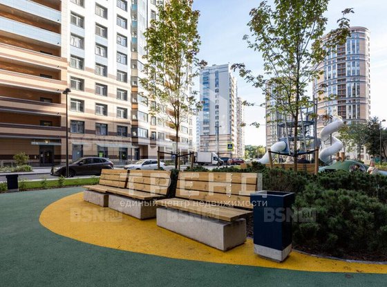 Продажа трехкомнатной квартиры - Коломяжский проспект, д.13, корп.2 стр 1 