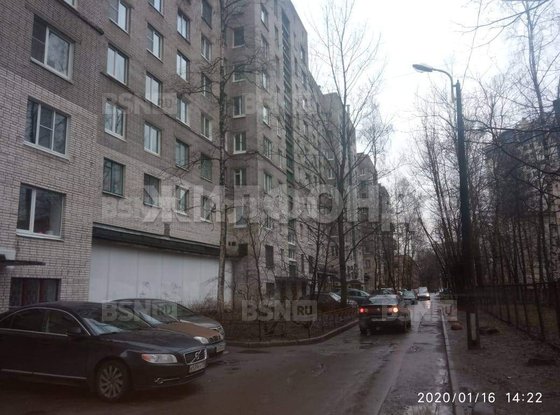 Продажа трехкомнатной квартиры - Лёни Голикова улица, д.27 