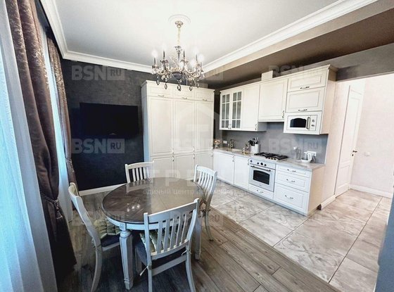 Продажа трехкомнатной квартиры - Малоохтинский проспект, д.94 