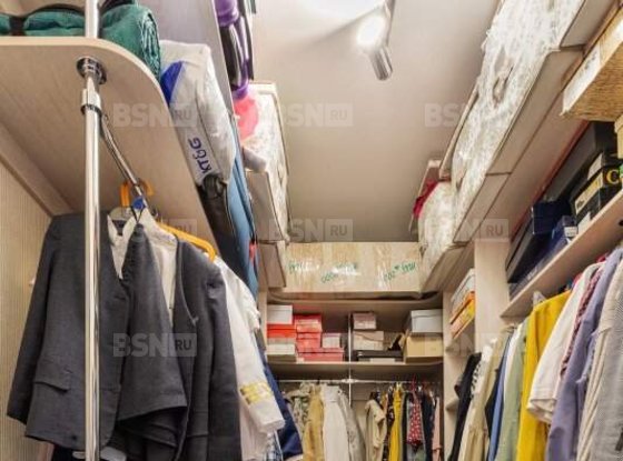Продажа трехкомнатной квартиры - Доблести улица, д.17, корп.2 