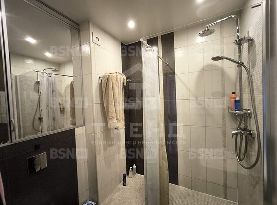 Продажа трехкомнатной квартиры - Ветеранов проспект, д.73 