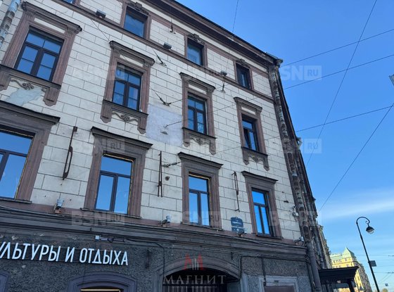 Продажа двухкомнатной квартиры - 1-я В.О. линия, д.60 