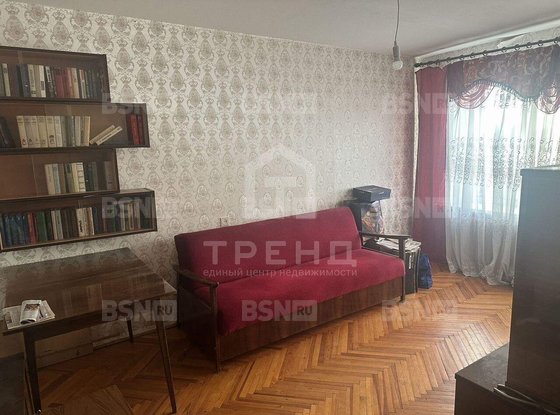 Продажа двухкомнатной квартиры - Чекистов улица, д.38 