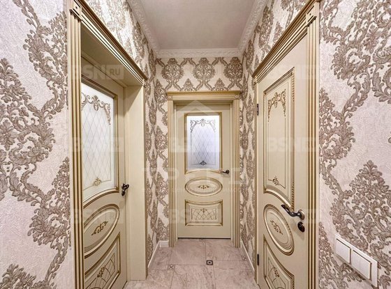 Продажа трехкомнатной квартиры - Бугры, Воронцовский бульвар, д.11, корп.6 