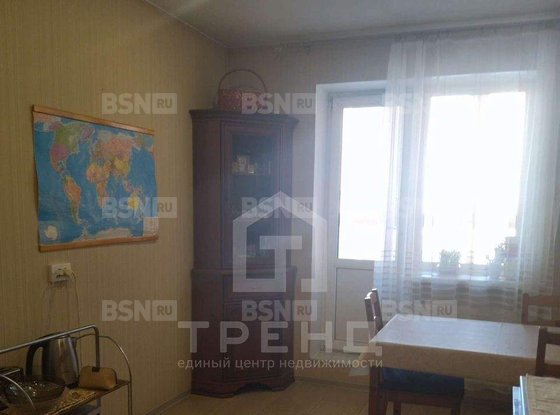 Продажа трехкомнатной квартиры - поселок Шушары, Окуловская улица, д.7, корп.1 