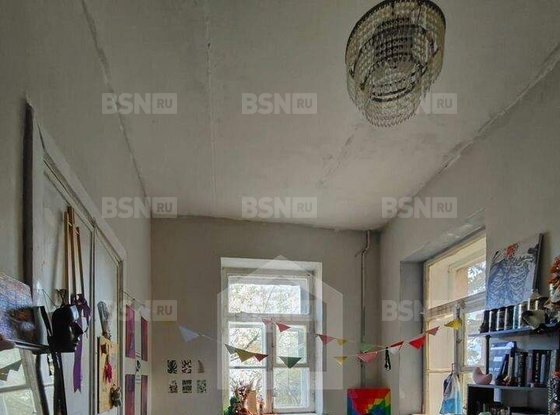 Продажа трехкомнатной квартиры - 9-я В.О. линия, д.32 