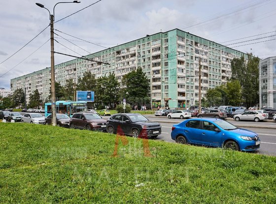 Продажа трехкомнатной квартиры - Просвещения проспект, д.30, корп.1 