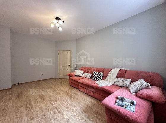 Продажа трехкомнатной квартиры - Есенина улица, д.1, корп.1 