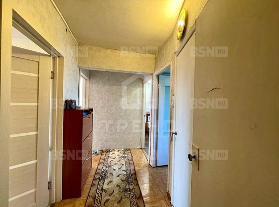 Продажа трехкомнатной квартиры - Крыленко улица, д.33, корп.1 