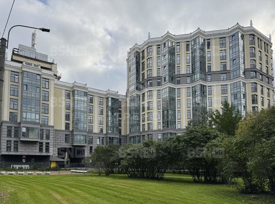 Продажа пятикомнатной квартиры - Энгельса проспект, д.2 