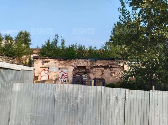 Продажа отдельно стоящего здания - Бумажного канала набережная, д.12, литера Г 