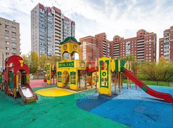 Продажа однокомнатной квартиры - Дыбенко улица, д.42, корп.3 