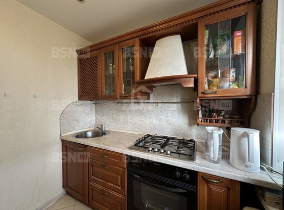 Продажа трехкомнатной квартиры - Светлановский проспект, д.37 