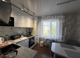 Продажа трехкомнатной квартиры - Красных Командиров ул., 9 