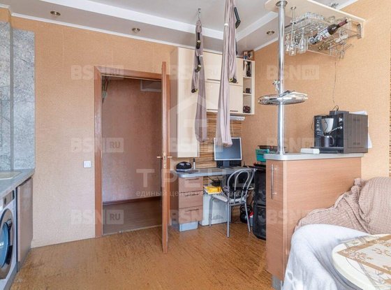 Продажа трехкомнатной квартиры - Малая Балканская улица, д.60, корп.1 