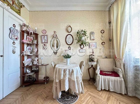 Продажа двухкомнатной квартиры - Красных Зорь бульвар, д.1 