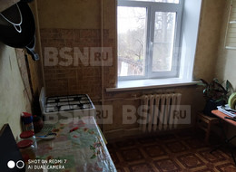 Продажа комнаты в трехкомнатной квартире - Ленинградская область, Гатчинский район, Гатчина г., Красноармейский пр-кт., д.42 