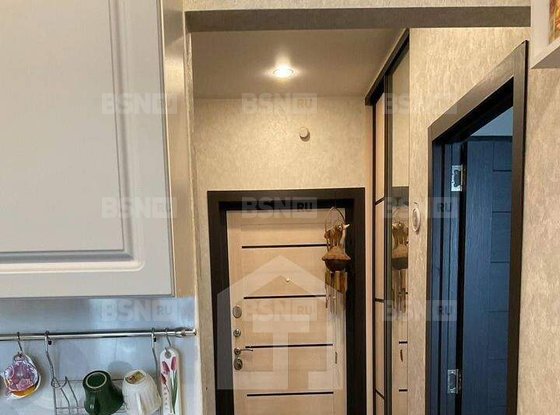 Продажа однокомнатной квартиры - Ломоносов, Заводская улица, д.15 