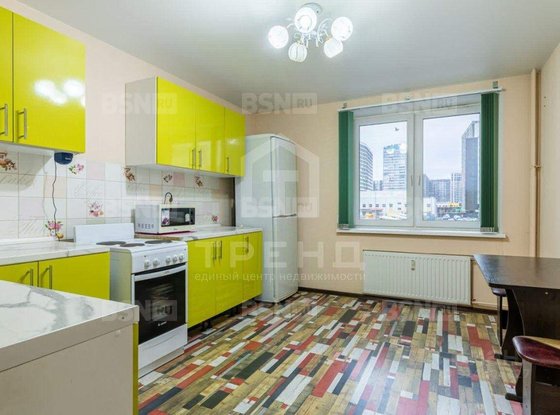Продажа трехкомнатной квартиры - Мурино, Петровский бульвар, д.2, корп.3 
