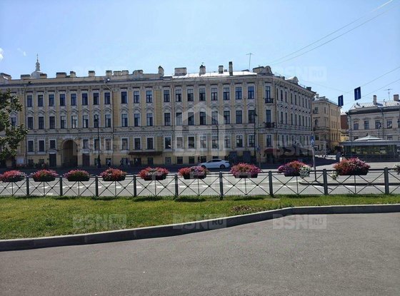 Продажа пятикомнатной квартиры - Макарова набережная, д.22 