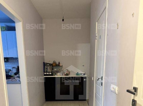 Продажа двухкомнатной квартиры - поселок Романовка, Школьная улица, д.60 