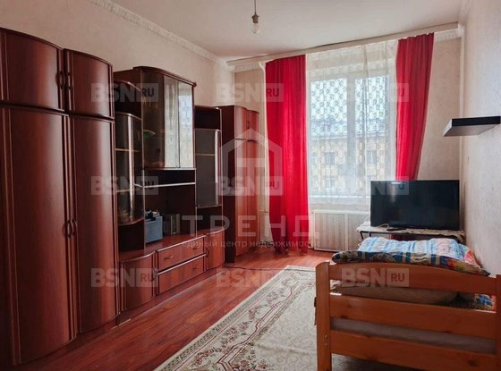Продажа трехкомнатной квартиры - Московский проспект, д.195 