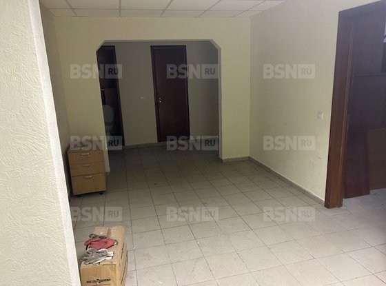 Продажа трехкомнатной квартиры - Камская улица, д.4, литА 