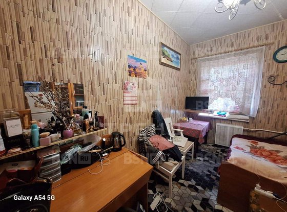 Продажа трехкомнатной квартиры - 12-я Красноармейская улица, д.23 