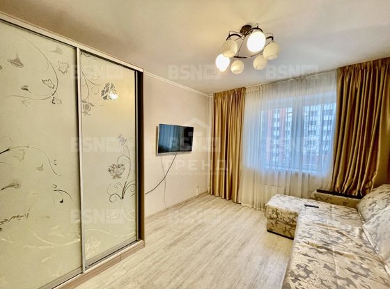 Продажа двухкомнатной квартиры - Серебристый бульвар, д.21 