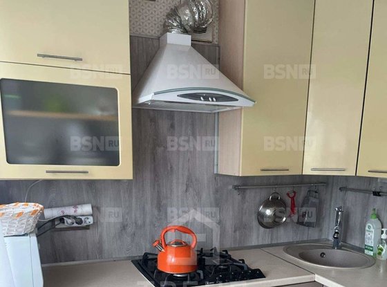 Продажа трехкомнатной квартиры - Художников проспект, д.39, корп.1 