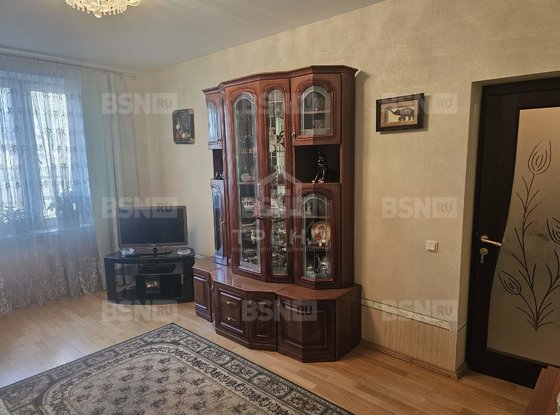 Продажа трехкомнатной квартиры - Энгельса проспект, д.93 
