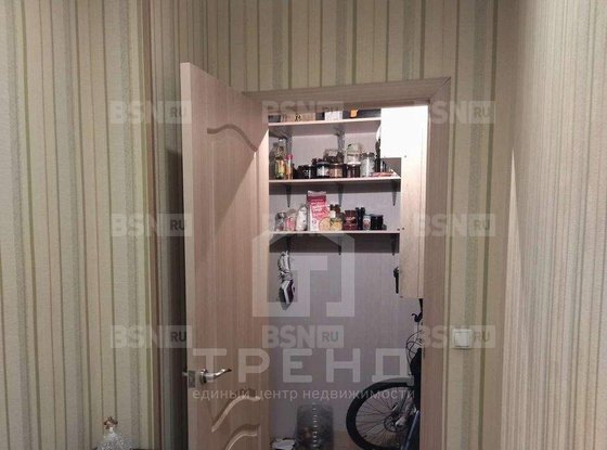 Продажа трехкомнатной квартиры - поселок Шушары, Окуловская улица, д.7, корп.1 