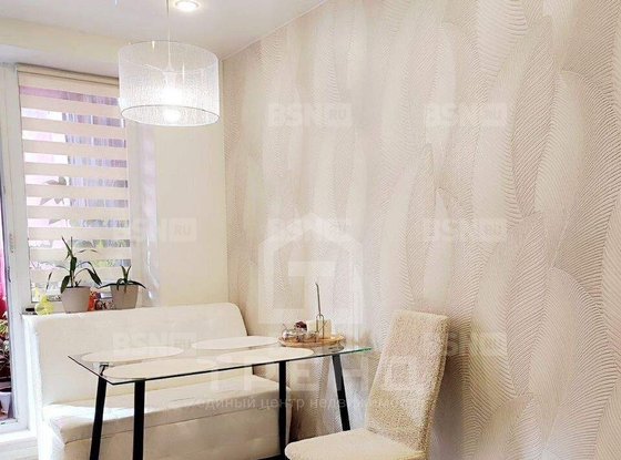 Продажа трехкомнатной квартиры - поселок Новогорелово, Современников улица, д.7 