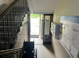 Продажа комнаты в четырехкомнатной квартире - Ленинградская область, Гатчинский район, Гатчина г., Красноармейский пр-кт., д.17 