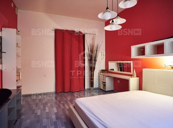 Продажа четырехкомнатной квартиры - 8-я Советская улица, д.14 