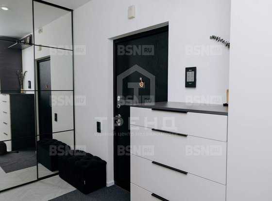 Продажа однокомнатной квартиры - Дыбенко улица, д.8, корп.2 