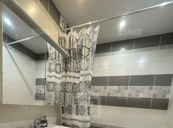 Продажа четырехкомнатной квартиры - Маршала Казакова улица, д.68, корп.1 