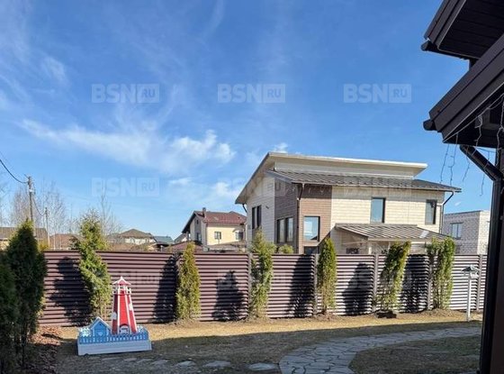 Продажа дома - Ленинградская область, Малиновая улица, д.7