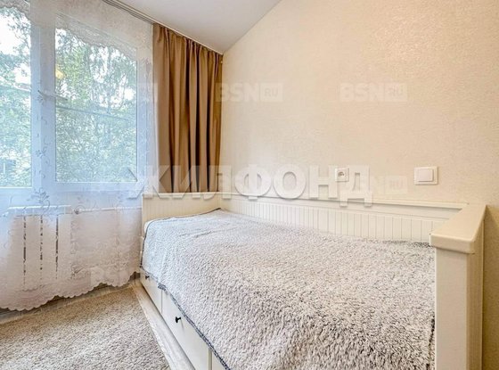 Продажа четырехкомнатной квартиры - Пограничника Гарькавого улица, д.48, корп.2 