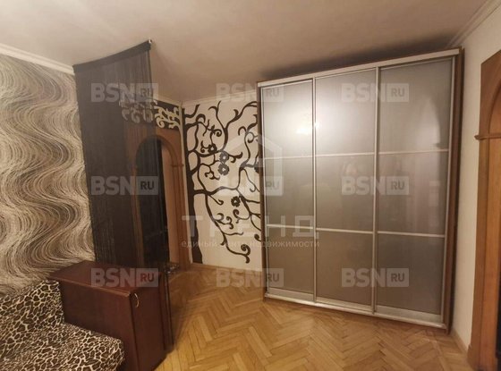 Продажа трехкомнатной квартиры - Новосибирская улица, д.18 