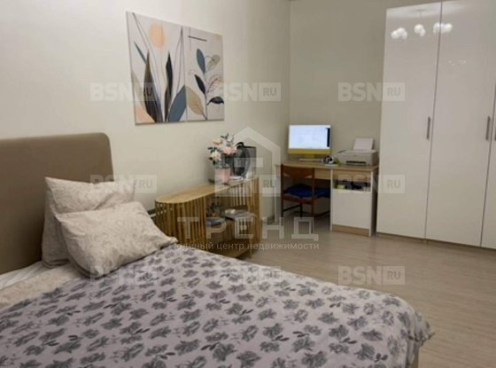 Продажа трехкомнатной квартиры - Комиссара Смирнова улица, д.13 