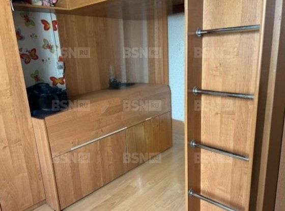 Продажа трехкомнатной квартиры - Тихвин, Плаунская улица, д.7 