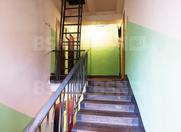 Продажа двухкомнатной квартиры - Ленинградская область, Гатчинский район, Гатчина г., Володарского ул., д.15 