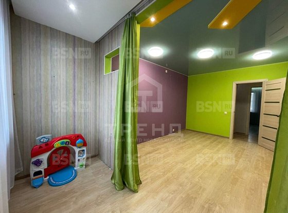 Продажа четырехкомнатной квартиры - Маршала Казакова улица, д.68, корп.1 