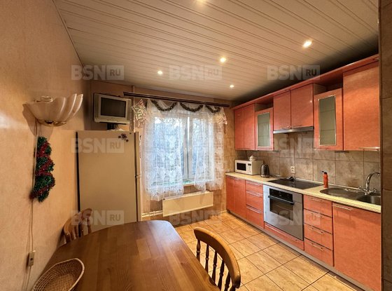 Продажа трехкомнатной квартиры - Мурино, Оборонная улица, д.20 